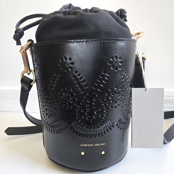 New Vanessa Bruno Holly Leather Mini Seau Limited Edition Black Bucket Handbag - Picture 12 of 16